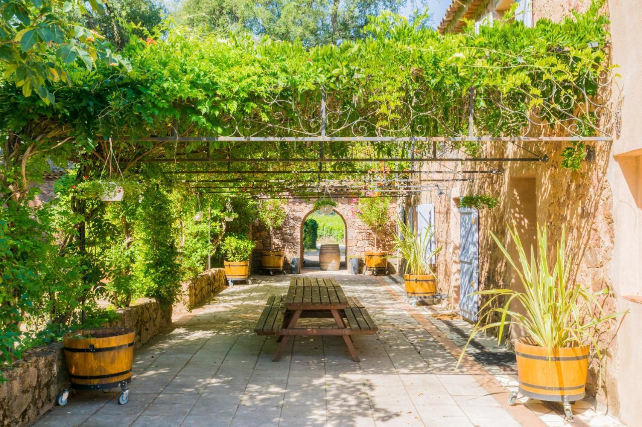 Chateau Des Bertrands Le Cannet-des-Maures Ngoại thất bức ảnh